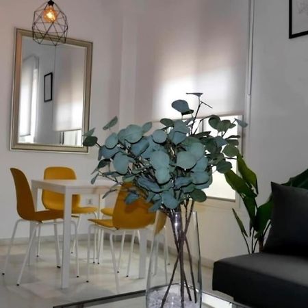 Malaga City One Bedroom Apartment By Namaste Elite エクステリア 写真