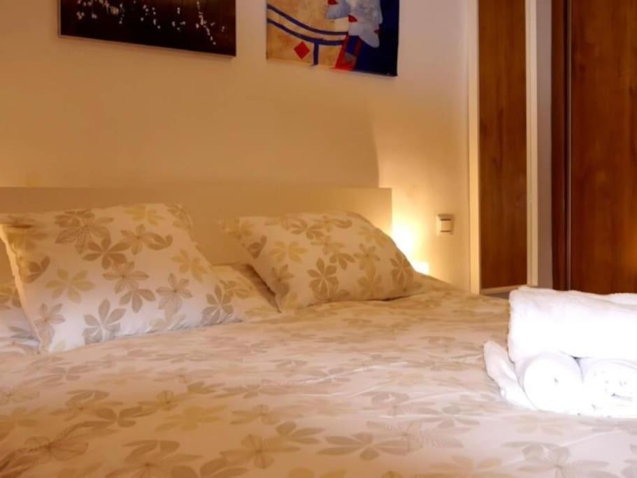 Malaga City One Bedroom Apartment By Namaste Elite エクステリア 写真