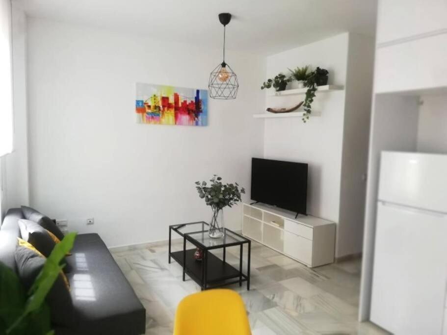 Malaga City One Bedroom Apartment By Namaste Elite エクステリア 写真